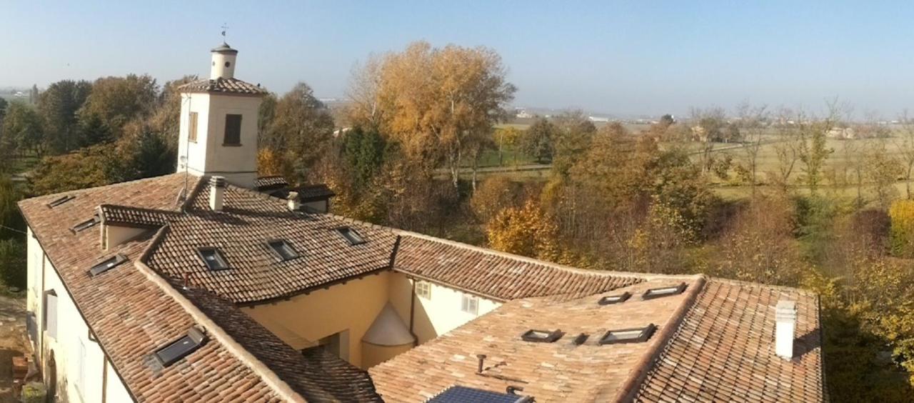 La Torre Di Longara Bed & Breakfast Calderara di Reno Exterior photo
