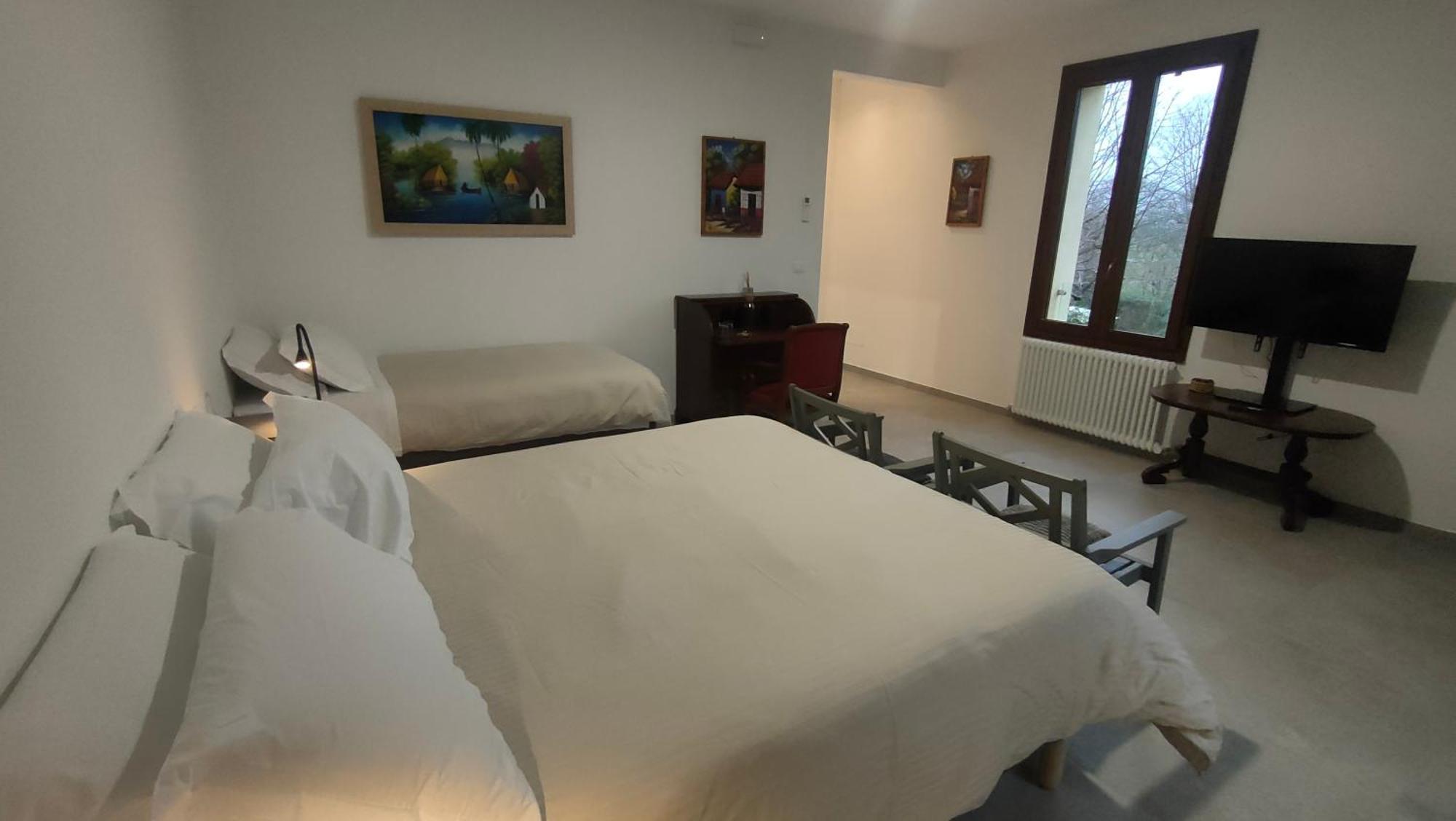 La Torre Di Longara Bed & Breakfast Calderara di Reno Exterior photo